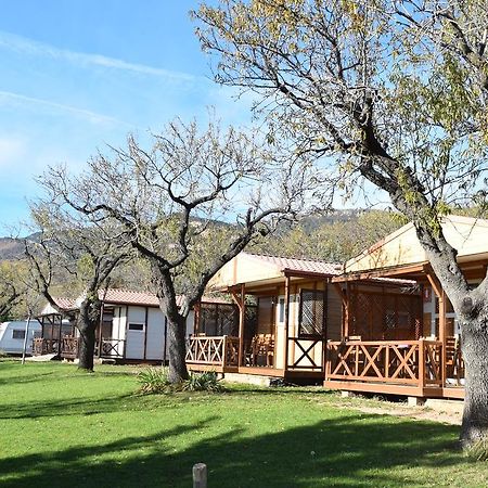 Camping Castillo De Лоарре Экстерьер фото