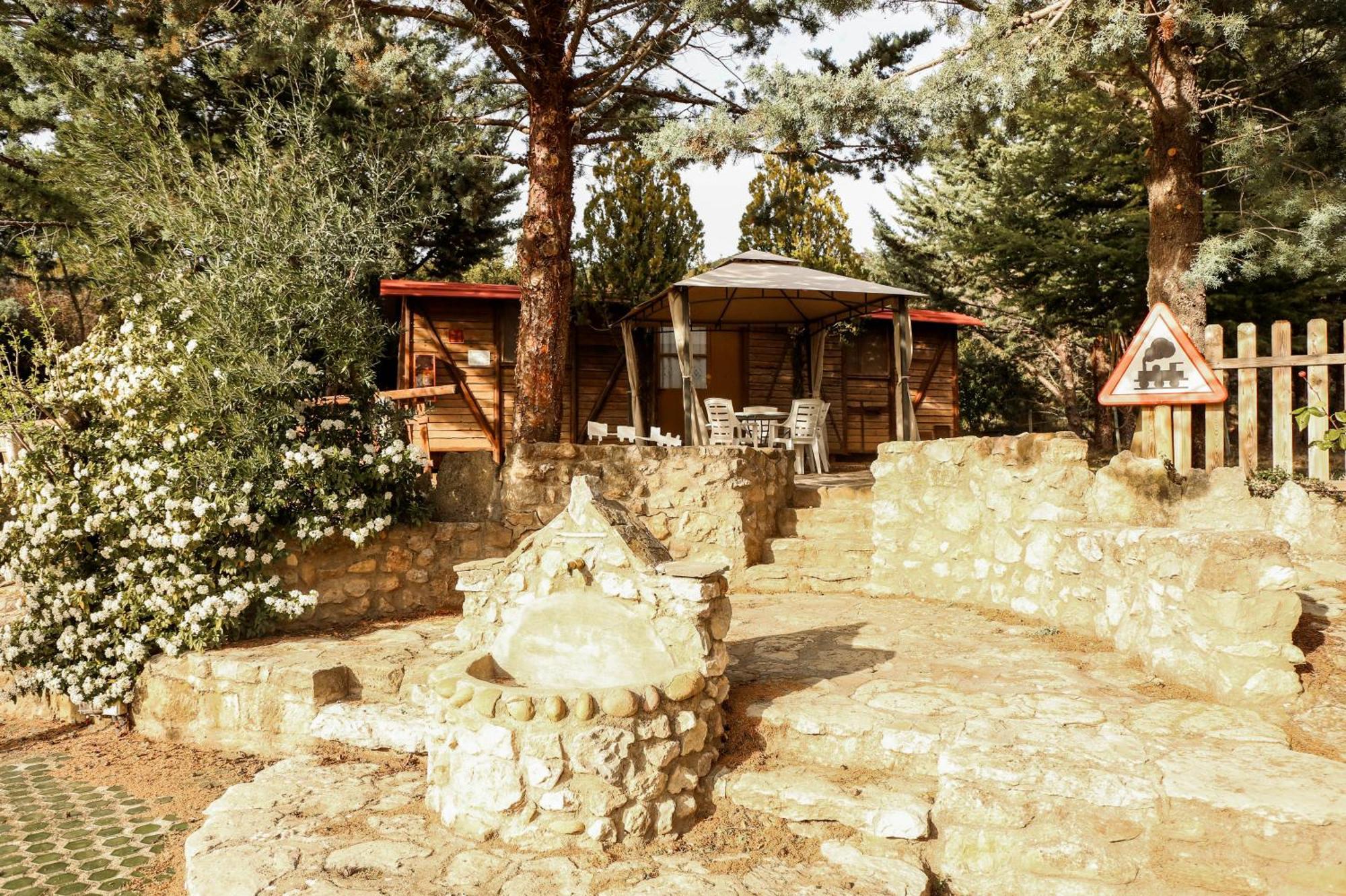 Camping Castillo De Лоарре Экстерьер фото