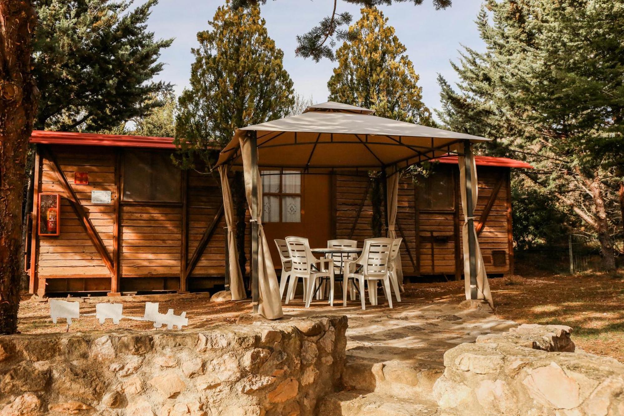 Camping Castillo De Лоарре Экстерьер фото